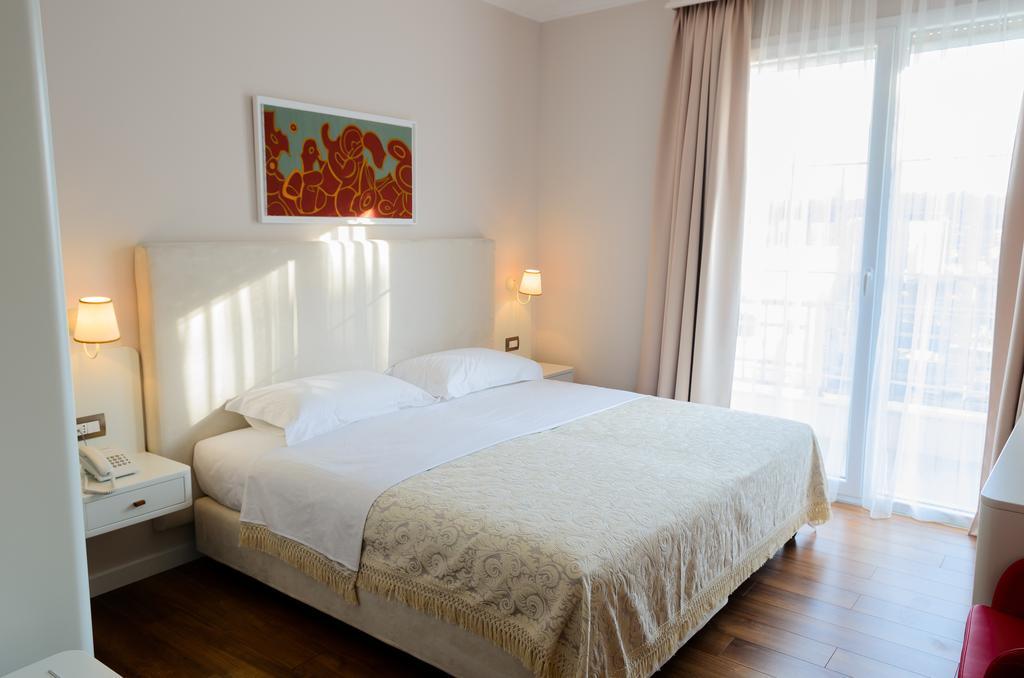 Camera Matrimoniale con Balcone